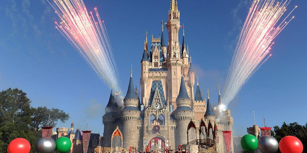 43,000 Walt Disney World Employees Are Getting Laid Off Amid Pandemic - www.justjared.com