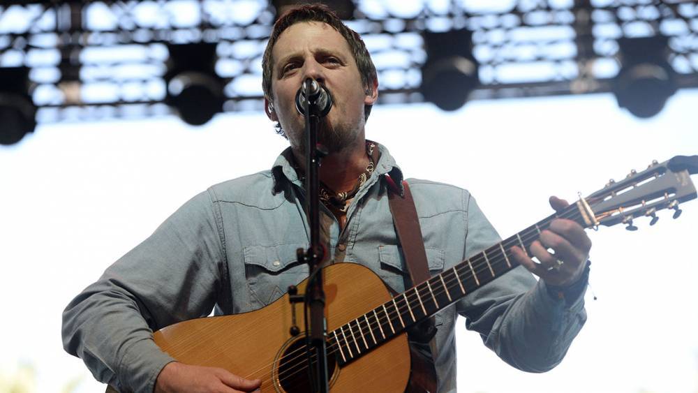 Sturgill Simpson Confirms COVID-19 Diagnosis Following Frustrating Attempts to Get Tested - www.hollywoodreporter.com - South Carolina
