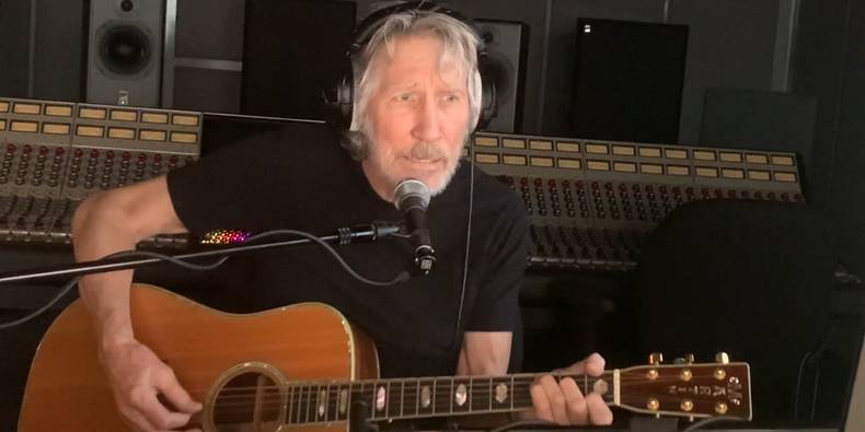 Roger Waters Covers John Prine’s “Paradise”: Watch - pitchfork.com