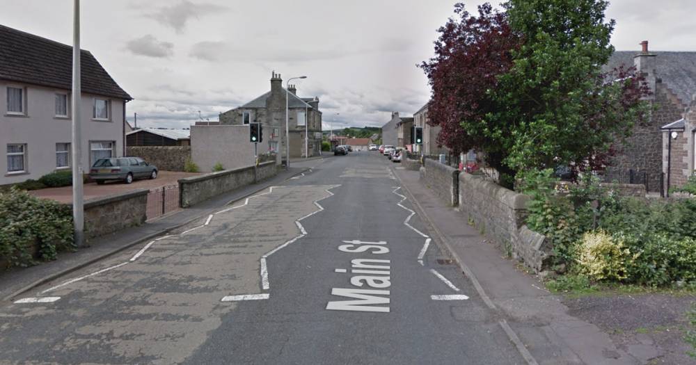 Manhunt launched after seven cars smashed up and broken into in Fife village - www.dailyrecord.co.uk