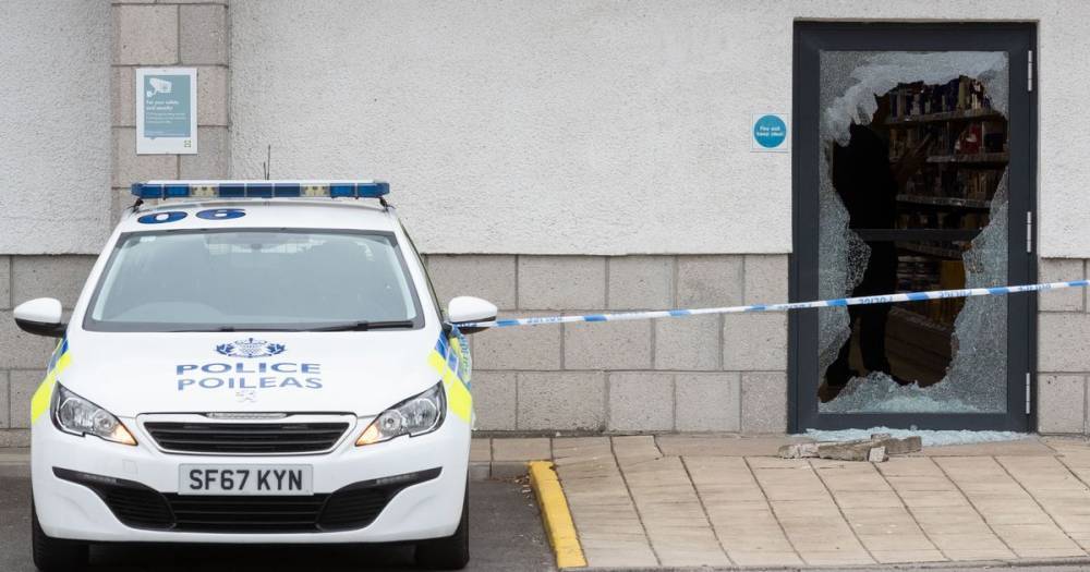 Thieves smash six-foot high hole in Aberdeen Lidl during booze raid - www.dailyrecord.co.uk - city Aberdeen