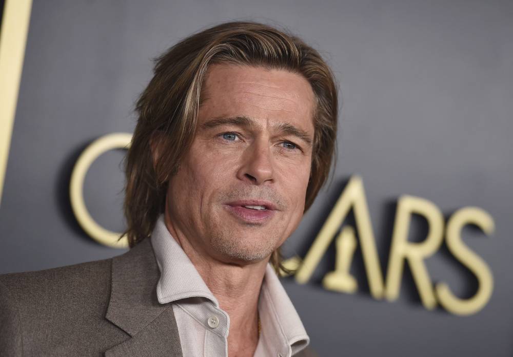 Brad Pitt Gets Emotional While Renovating A Friend’s Home With The Property Brothers On ‘Celebrity IOU’ - etcanada.com