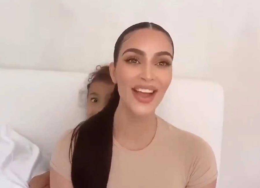 North West is ALL OF US in lockdown in Kim’s new social distancing video - evoke.ie - USA - California