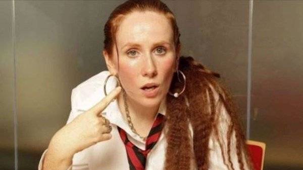 Catherine Tate to reprise schoolgirl role – now struggling with home education - www.breakingnews.ie