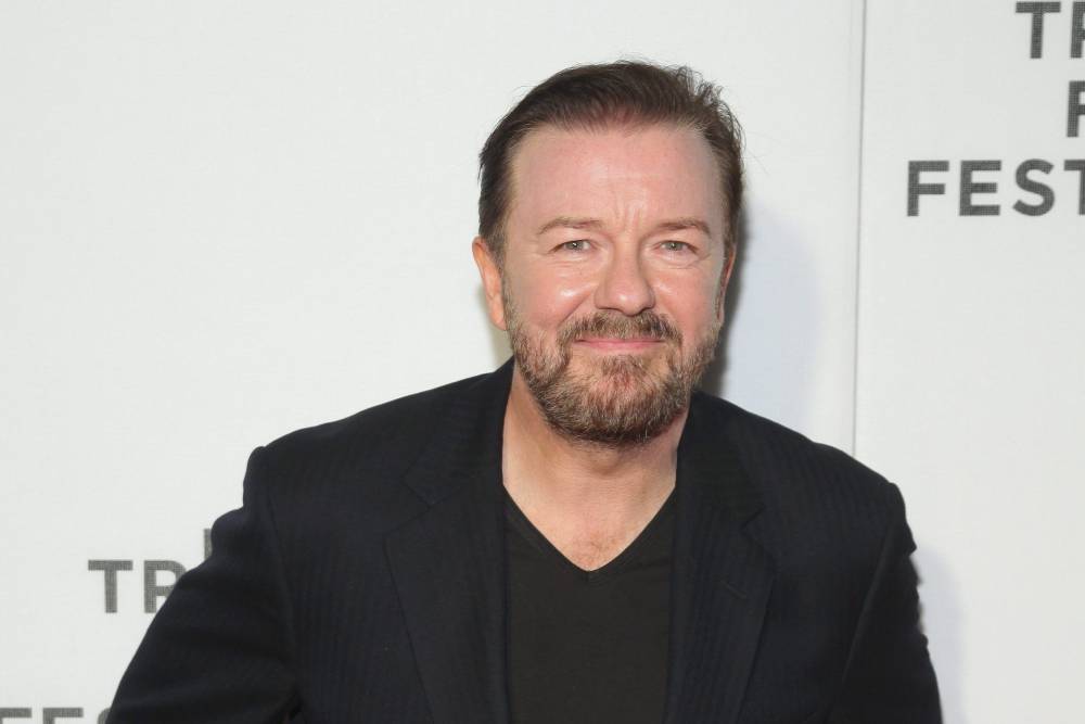 Ricky Gervais Slams Celebrities ‘Complaining About Being In A Mansion’ Amid Coronavirus Pandemic - etcanada.com