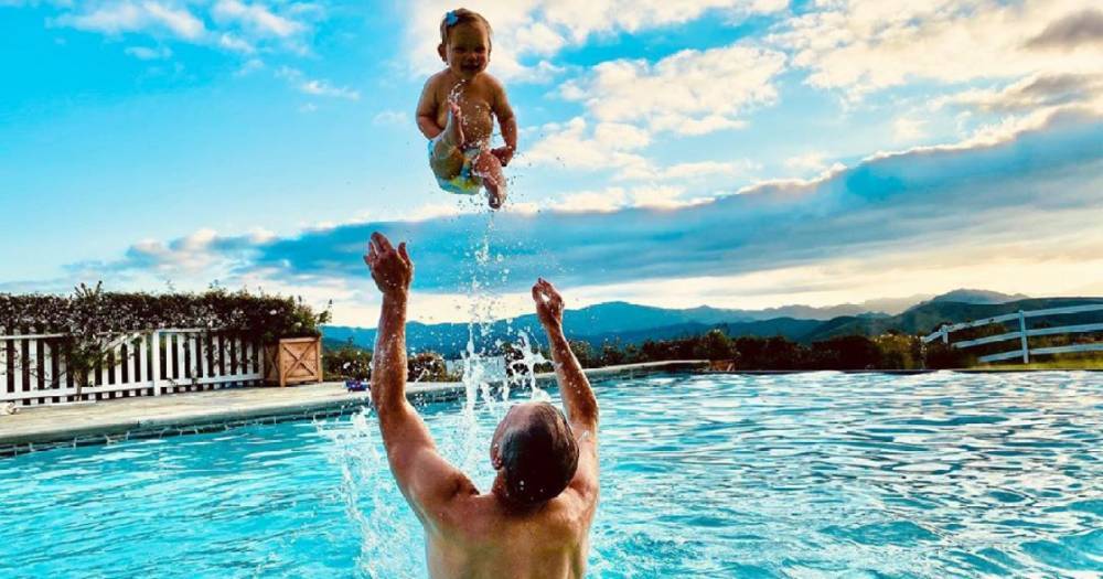Jessica Simpson’s Husband Eric Johnson Throws 3 Kids Up High in Pool: Their ‘Happy Place’ - www.usmagazine.com - Texas