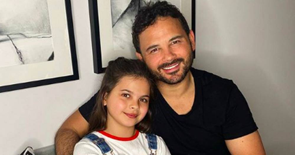 Ryan Thomas shares video of daughter Scarlett showing off her incredible singing voice - www.ok.co.uk