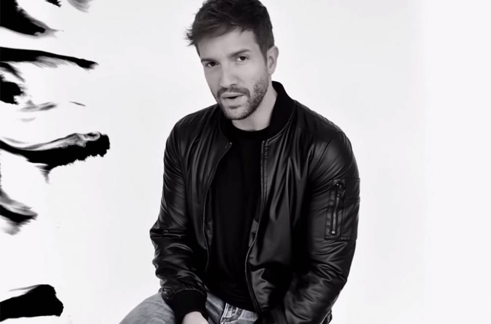 Pablo Alborán On 'Cuando Estés Aquí' Video: 'I Want People to Reflect on What's Happening' - www.billboard.com - Spain