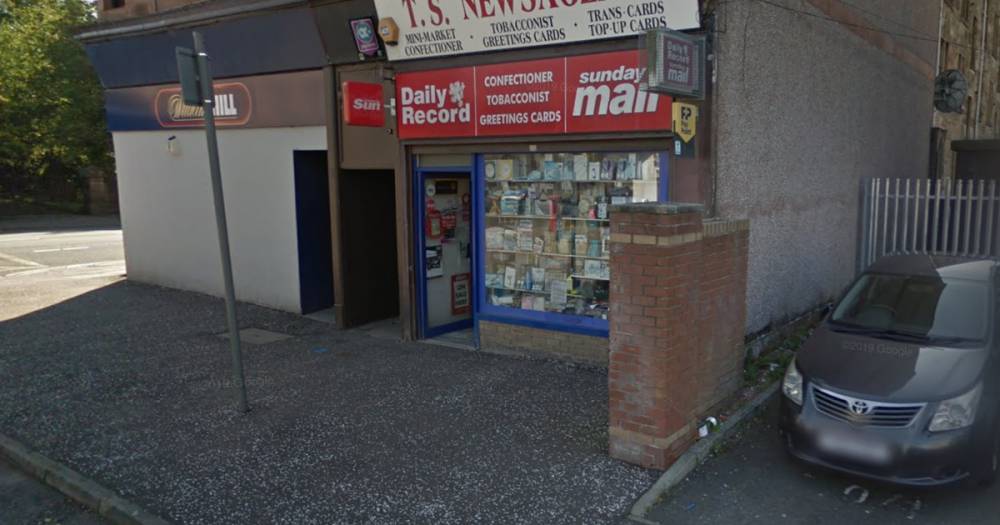 Cops hunting two teenage knife thugs after 'frightening' Glasgow newsagent robbery - www.dailyrecord.co.uk - Scotland