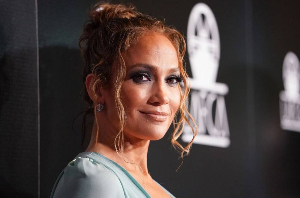 Jennifer Lopez Thanks Hospital Workers For 'Fighting the Good Fight' in Heartfelt Video - www.billboard.com - New York