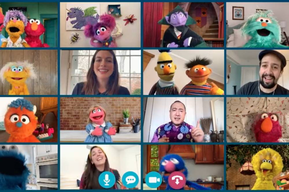 Elmo's Social Distance Playdate with Lin Manuel-Miranda Is Hand Washing for the Soul - www.tvguide.com