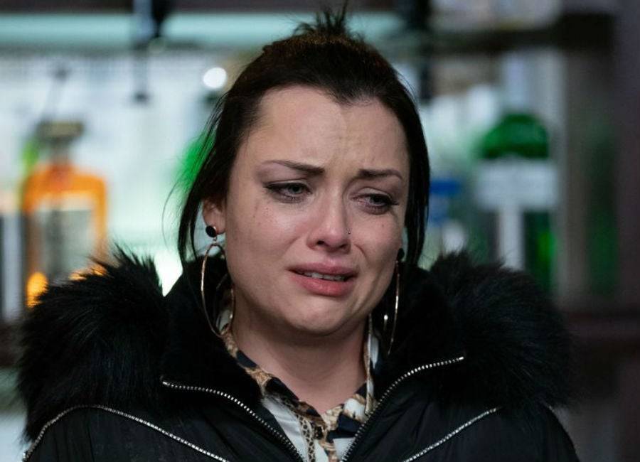 EastEnders SPOILERS: Is Whitney about to make the biggest mistake of her life? - evoke.ie
