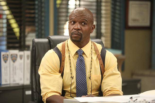 Terry Crews hurts in clip from newest ‘Brooklyn Nine Nine’ - www.hollywood.com