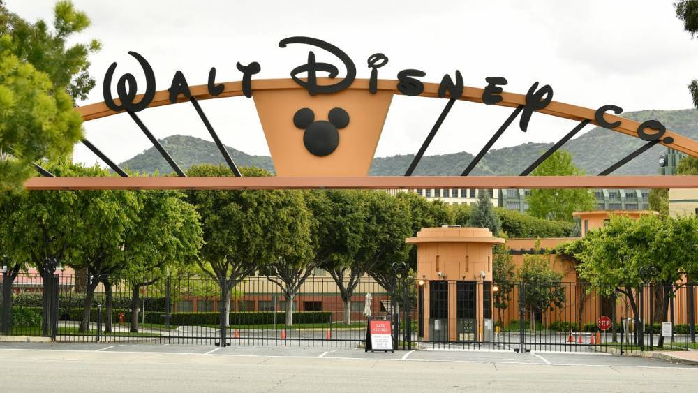 Bearish Disney Analyst Warns Investors Over Long-Term COVID-19 Impact - www.hollywoodreporter.com