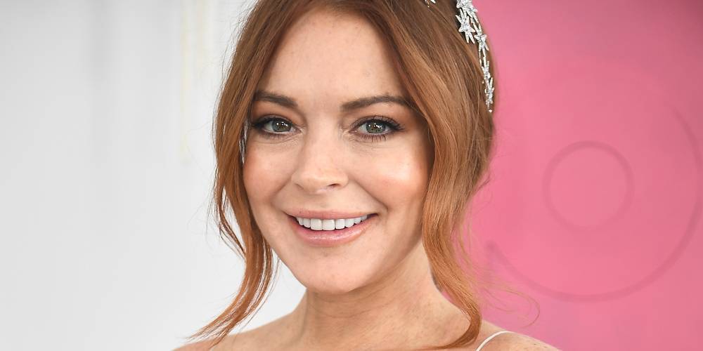 Lindsay Lohan Addresses the Idea of a 'Mean Girls 2' - Watch! (Video) - www.justjared.com