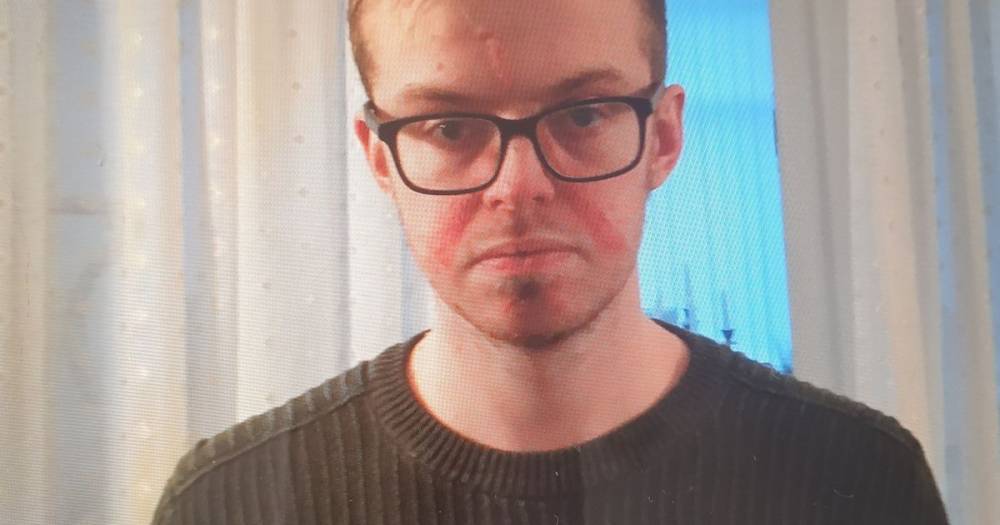 Police launch hunt to find a young man from Stockport who has gone missing without his medication - www.manchestereveningnews.co.uk