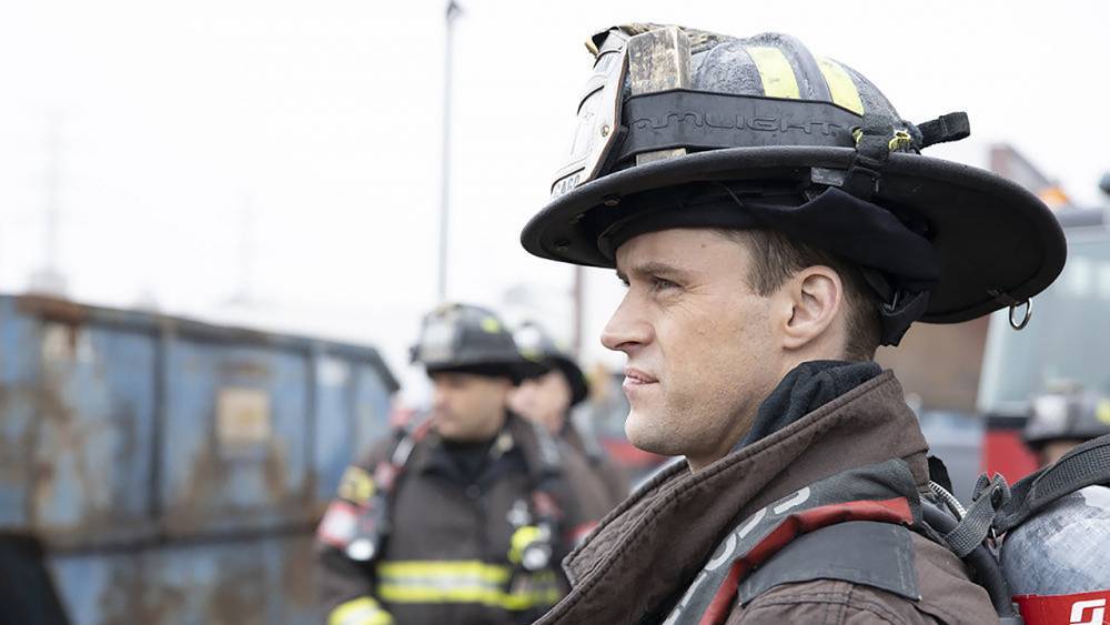 'Chicago Fire' Boss Says There Will Be 'Cast Shake-Ups' in Season 9 (Exclusive) - www.etonline.com - Chicago