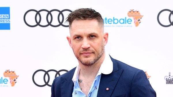Tom Hardy transforms into ageing gangster in Capone trailer - www.breakingnews.ie - Britain - Chicago