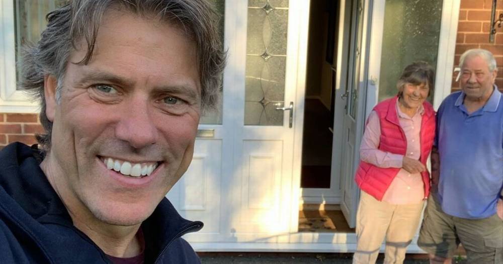 John Bishop hits back at critics after visiting his mum and dad on his way to a funeral - www.manchestereveningnews.co.uk