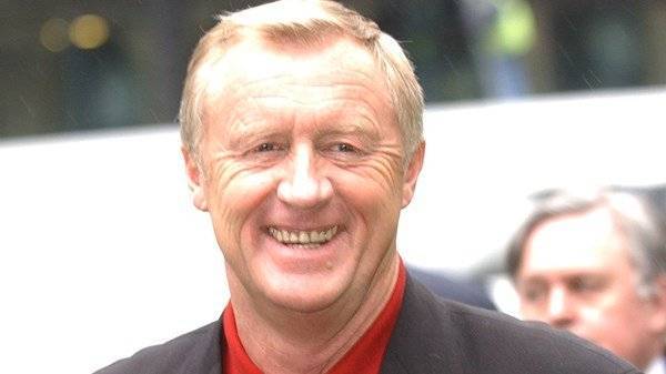 Chris Tarrant brands Millionaire cheat Charles Ingram ‘a rotter, cad and bandit’ - www.breakingnews.ie