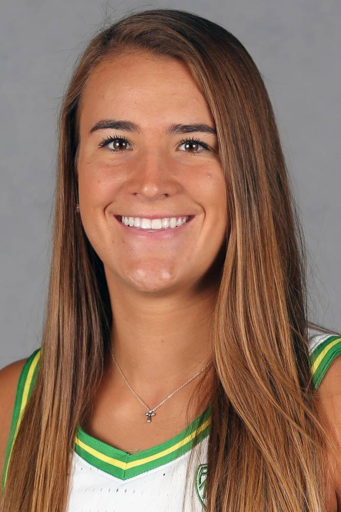 WNBA's Top Draft Prospect Sabrina Ionescu Signs With WME Sports - www.hollywoodreporter.com - state Oregon