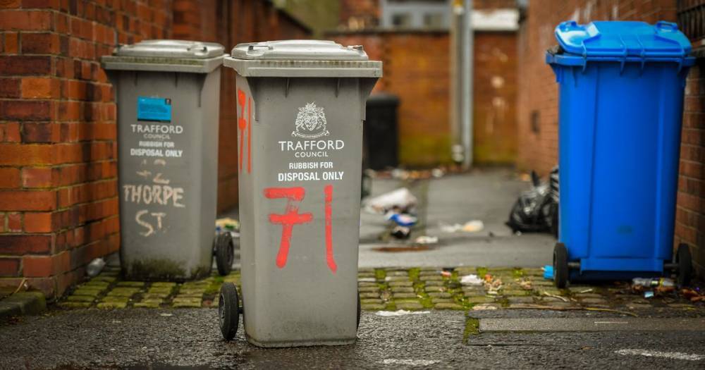 Fear of rats in Trafford as bins not emptied 'for weeks' - council blames coronavirus and staff shortages - www.manchestereveningnews.co.uk