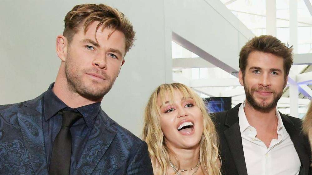 Chris Hemsworth Seemingly Pokes Fun at Brother Liam Hemsworth's Split From Miley Cyrus - www.etonline.com - Australia