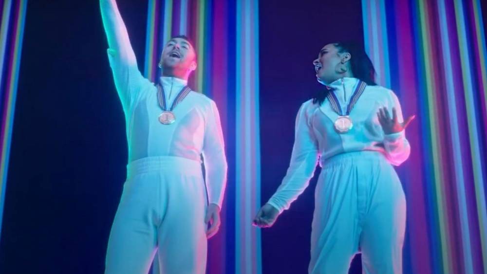 Sam Smith and Demi Lovato Go for the Gold In Sporty 'I'm Ready' Music Video - www.etonline.com