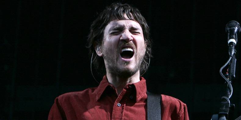 John Frusciante Announces New Trickfinger Album She Smiles Because She Presses the Button - pitchfork.com