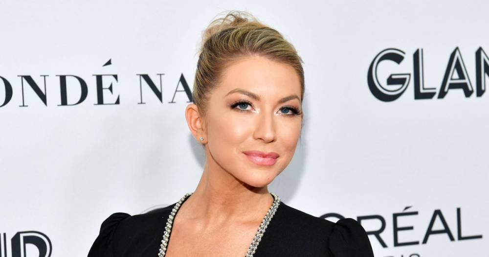 Stassi Schroeder Jokes She’s in ‘Honeymoon Hell,’ Has ‘Given Up the Dream’ of a Big Wedding - www.usmagazine.com