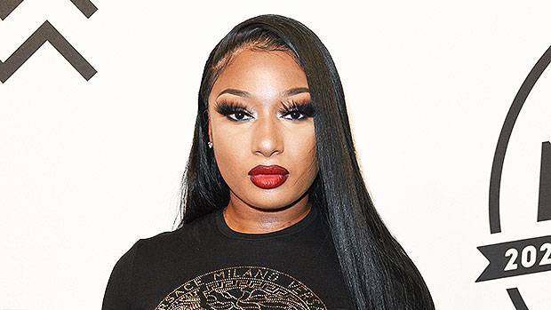 Megan Thee Stallion Goes Makeup-Free While Twerking In Her Kitchen — Watch - hollywoodlife.com