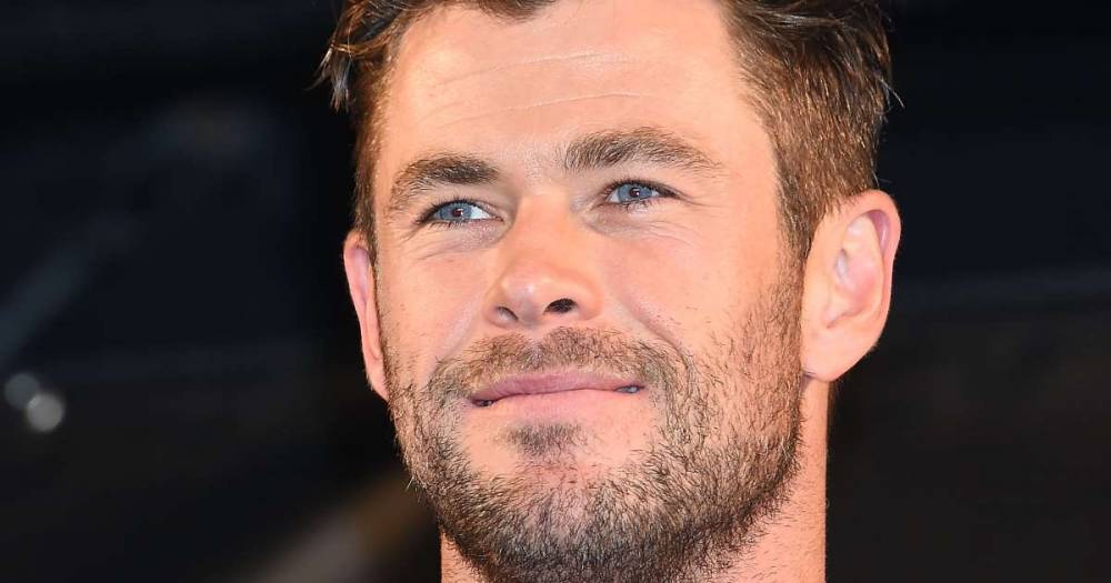 Chris Hemsworth Tries to Quiet Son During Interview, He Crashes Instead - www.msn.com