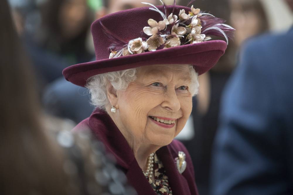 The Queen Cancels Gun Salute To Mark Her 94th Birthday, Not ‘Appropriate In The Current Circumstances’ - etcanada.com