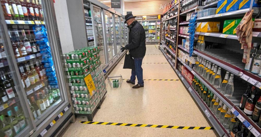 How the cost of your supermarket shop is rising under coronavirus lockdown - www.manchestereveningnews.co.uk - Britain