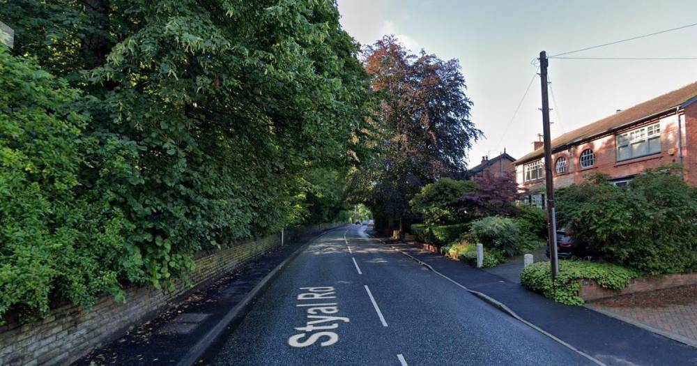 Pedestrian taken to hospital with serious injuries after being hit by car in Gatley - www.manchestereveningnews.co.uk - Manchester