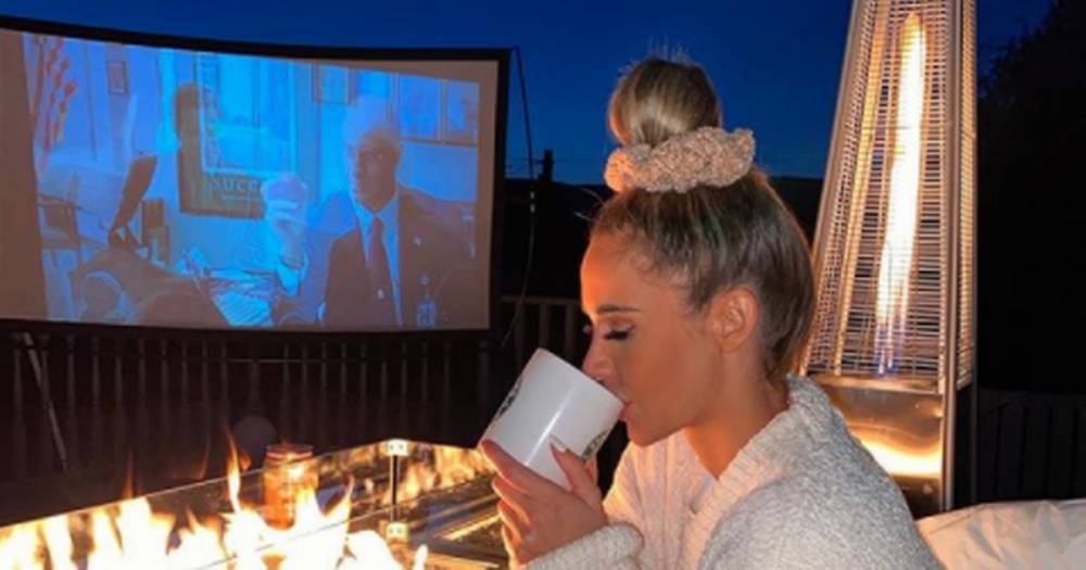Scots Instagram queen Emily Shak 'nails' lockdown with movie night in back garden - www.dailyrecord.co.uk - Scotland - Las Vegas - Dubai