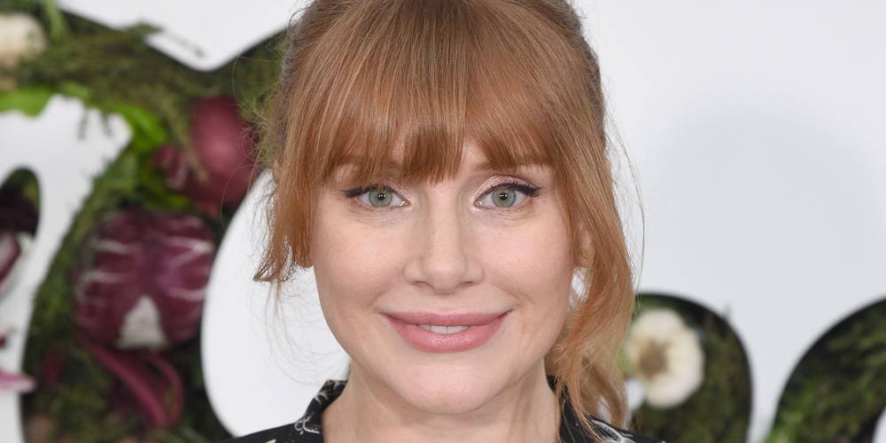 Bryce Dallas Howard Dyes Her Hair Fuchsia - See Her New Look! - www.justjared.com - county Howard - county Dallas