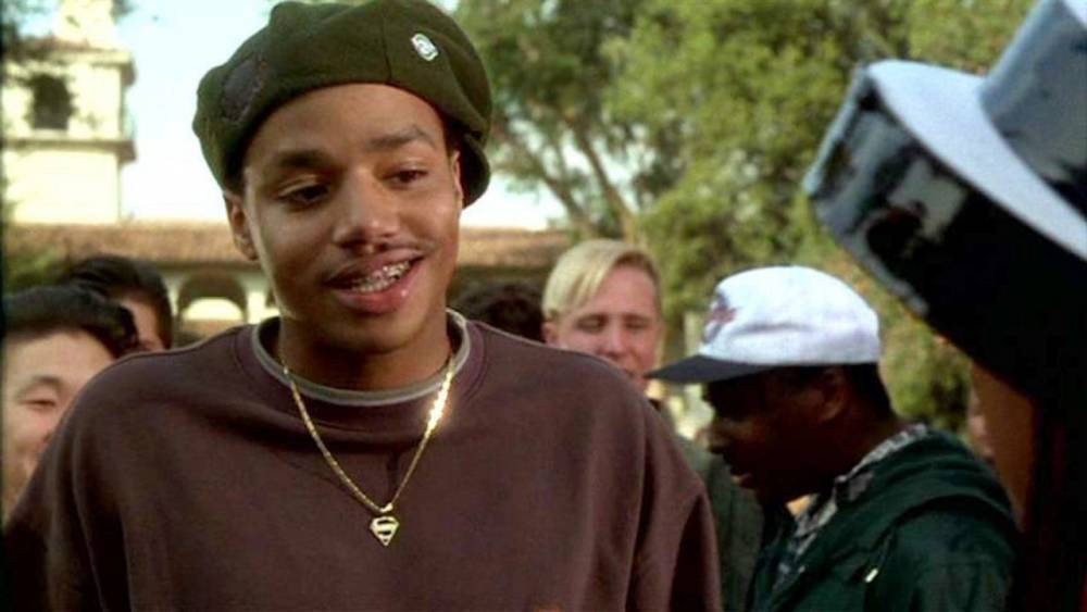 Donald Faison Reveals Why He Had Braces and a Shaved Head in 'Clueless' - www.etonline.com