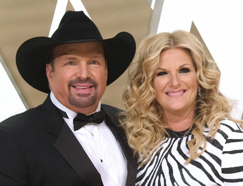 Twitter Thanks Garth Brooks And Trisha Yearwood For Bringing Much-Needed Joy With Live TV Special - etcanada.com