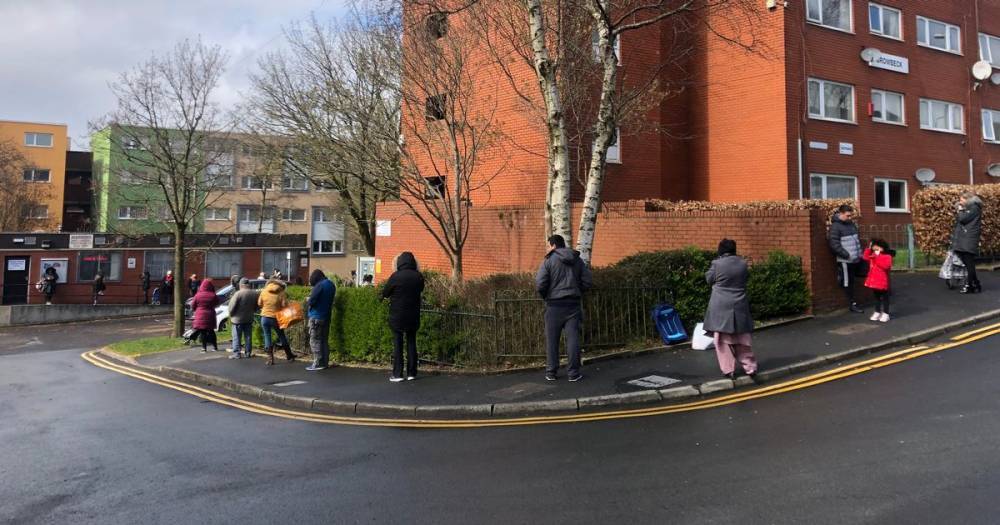 Struggling families are queueing for cheap food thrown out by the supermarkets amid coronavirus crisis - www.manchestereveningnews.co.uk - Manchester
