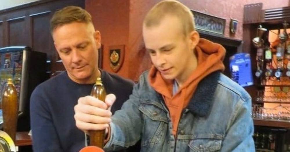 Coronation Street star Antony Cotton's heartache as teenage pal loses brave battle with cancer - www.manchestereveningnews.co.uk - county Garden