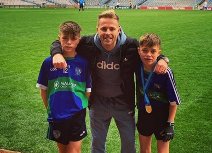 Nicky Byrne pays tribute to his twin boys as they ‘turn into teenagers’ - evoke.ie