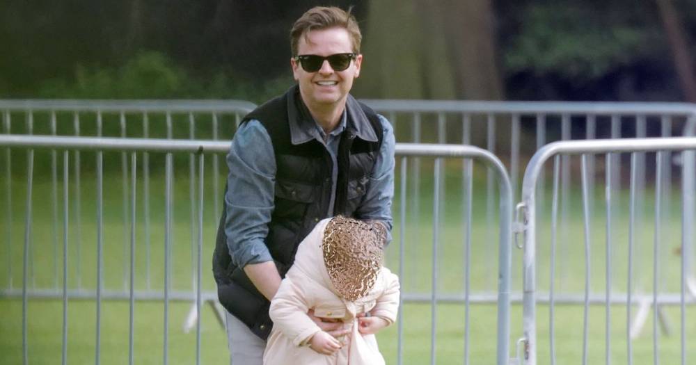 Declan Donnelly plays with adorable daughter Isla in the park during outing with wife Ali Astall - www.ok.co.uk