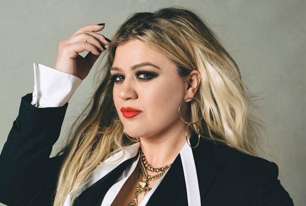 Kelly Clarkson On Filming Her Talk Show In Isolation: ‘It Has Been A Little Challenging’ - etcanada.com