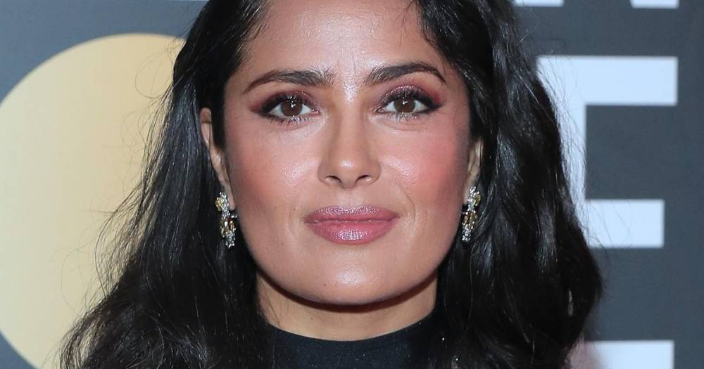 Director once told Salma Hayek to 'sound dumber' - www.wonderwall.com - Hollywood - Mexico