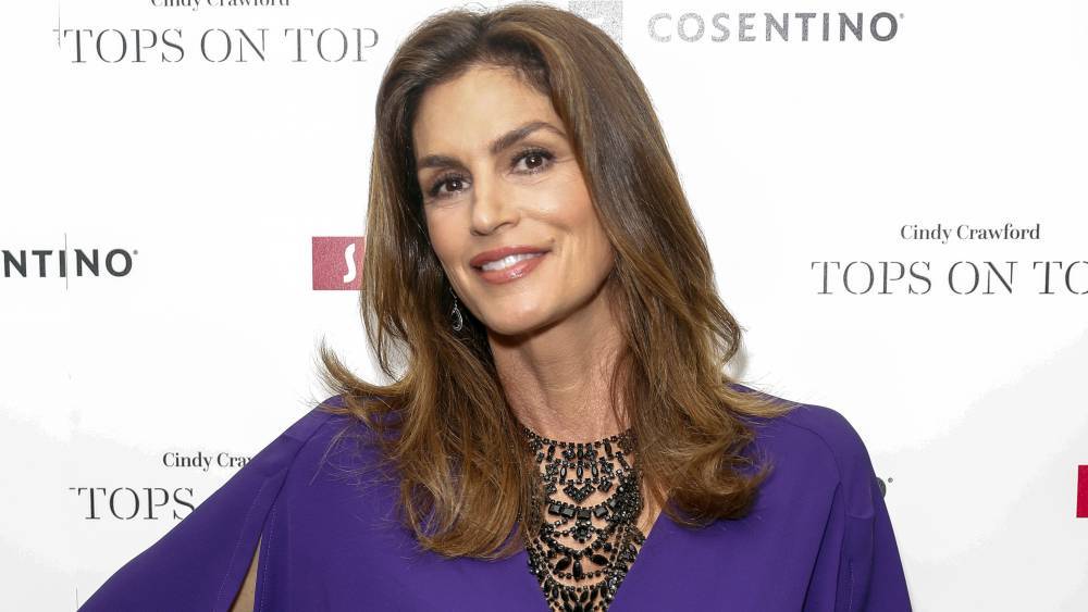 Cindy Crawford shares throwback bikini snap from first trip with Rande Gerber for viral First Date Challenge - www.foxnews.com