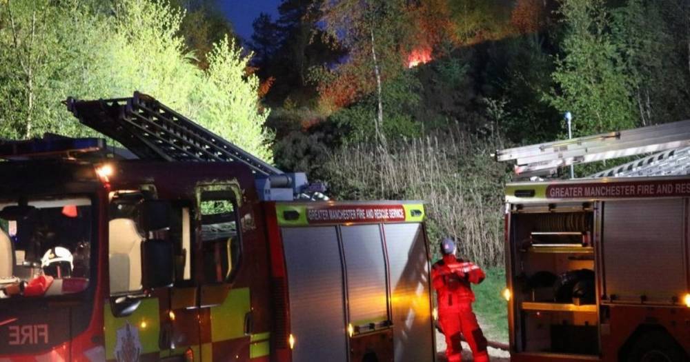 Firefighters tackle huge moorland fire measuring four hectares in Oldham - www.manchestereveningnews.co.uk - county Oldham