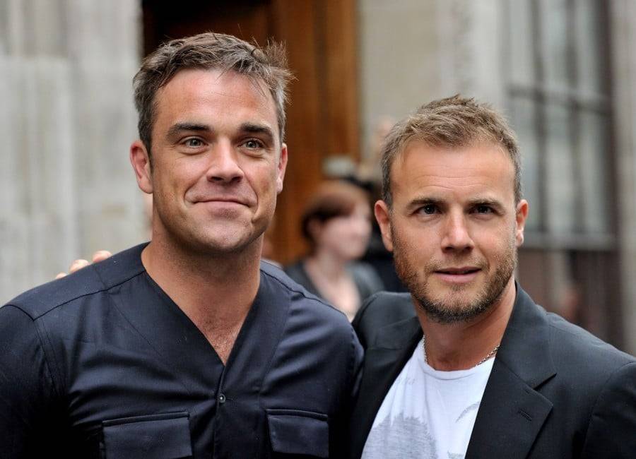 Gary Barlow and Robbie Williams have mini Take That reunion over video chat - evoke.ie