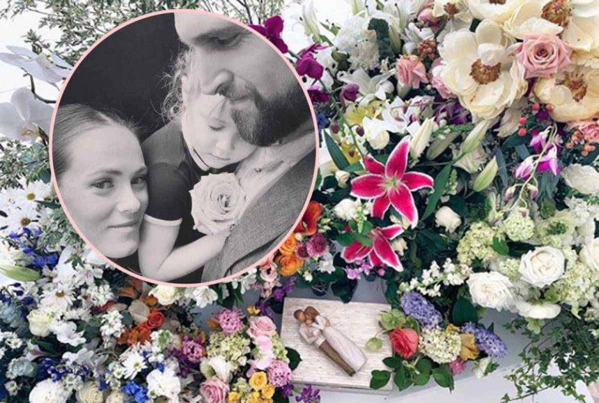 RHOC Alum Kara Keough Brings Home Newborn Son’s Ashes & Pays Tribute After His Death - perezhilton.com