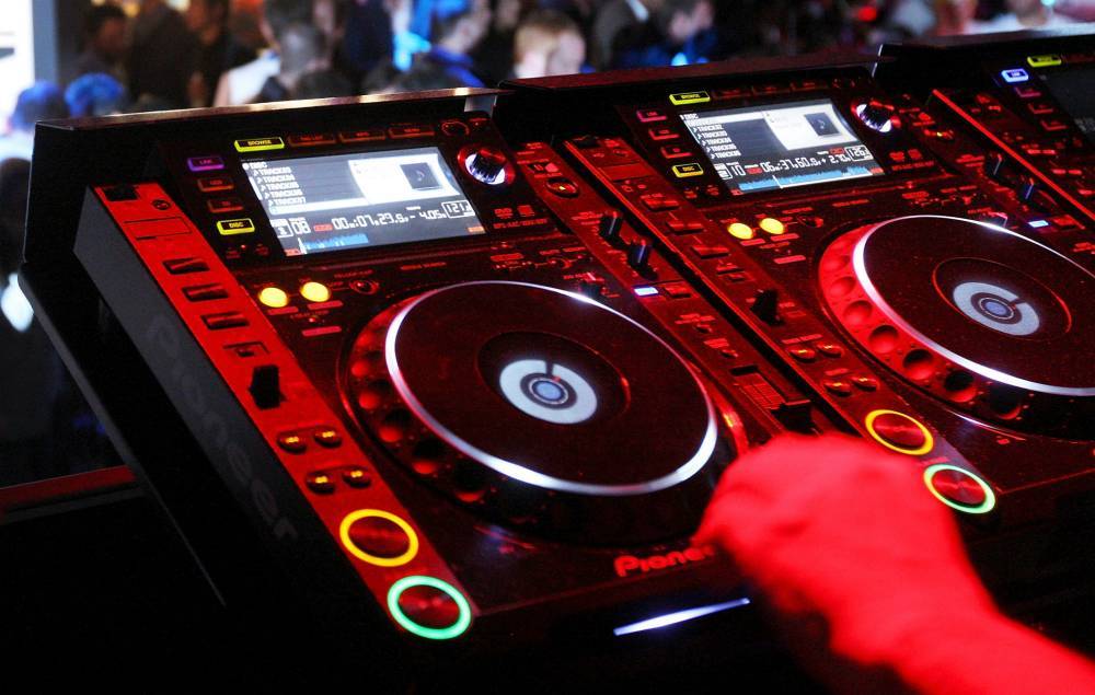 Mixcloud launch new platform allowing DJs to monetise livestreams - www.nme.com